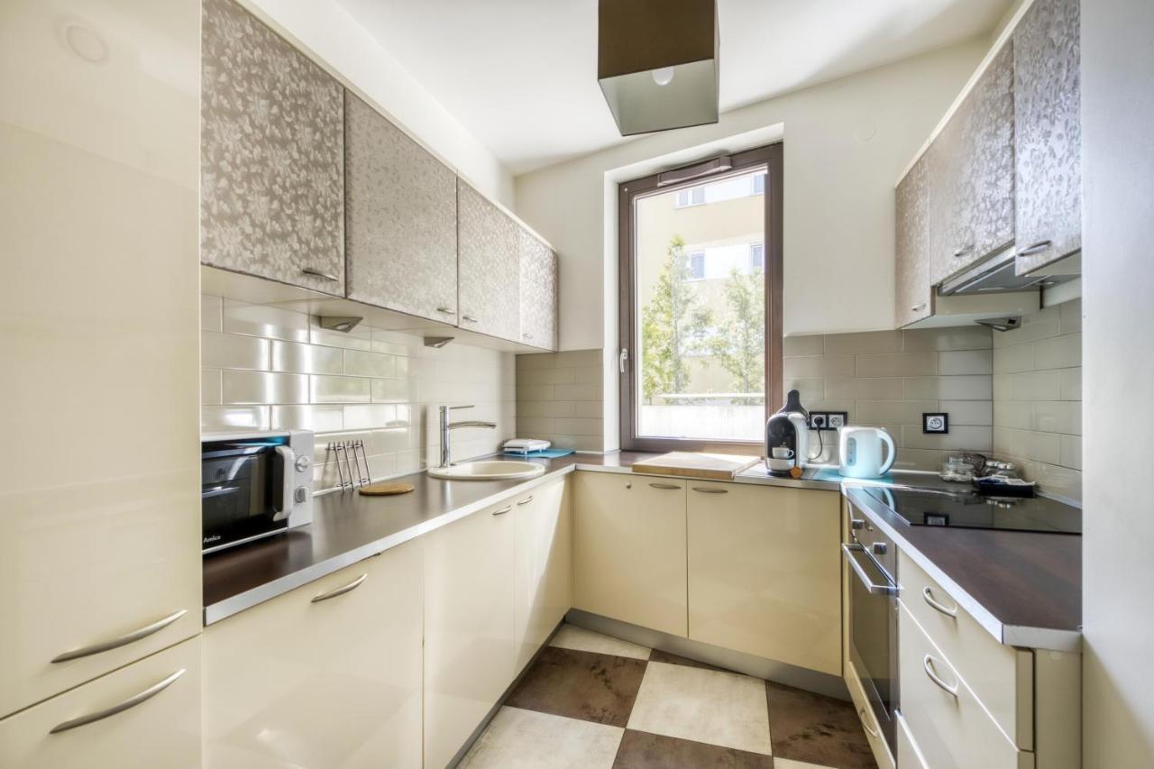Labo Apartment Towarowa Kercelak Varsóvia Exterior foto
